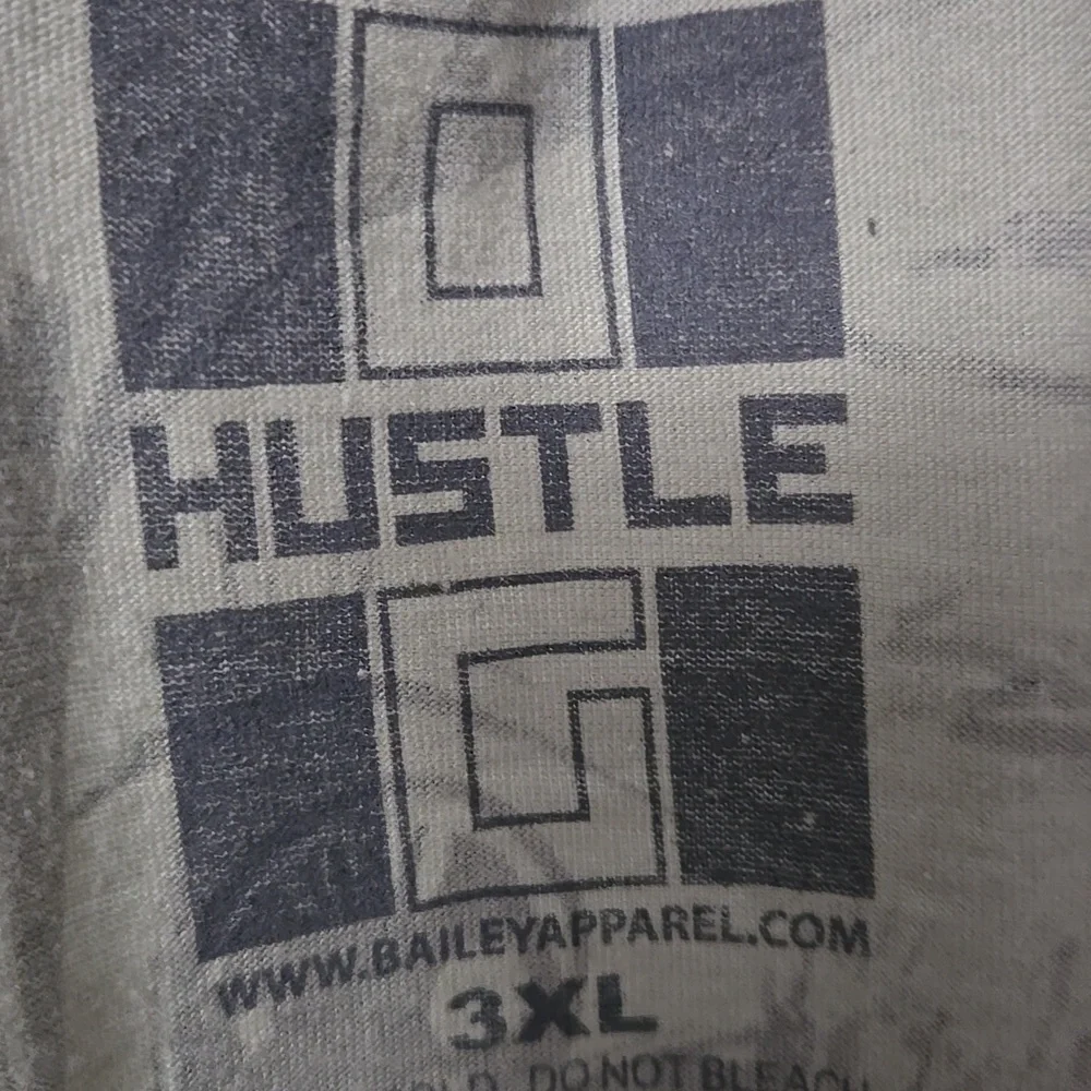 Hustle OG Black and Red Short Sleeve Tees - Picture 4 of 9